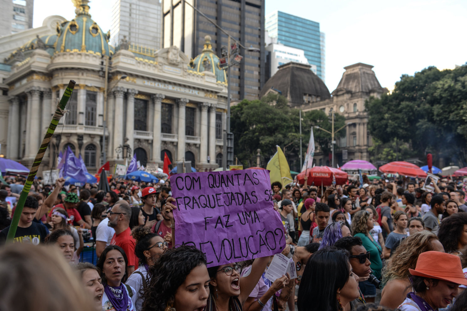 ATO CONTRA BOLSONARO